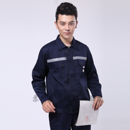 藏青拼米色涤棉工作服AC090